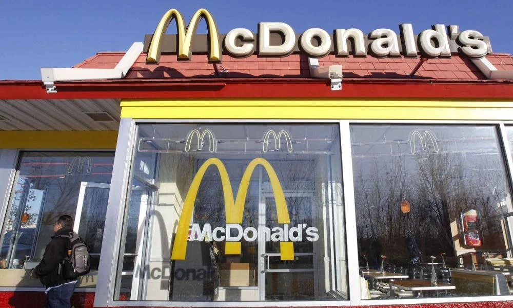 Νέα κρούσματα δηλητηρίασης με e.coli στα McDonald’s των ΗΠΑ –Οι υποψίες στρέφονται στα κρεμμύδια